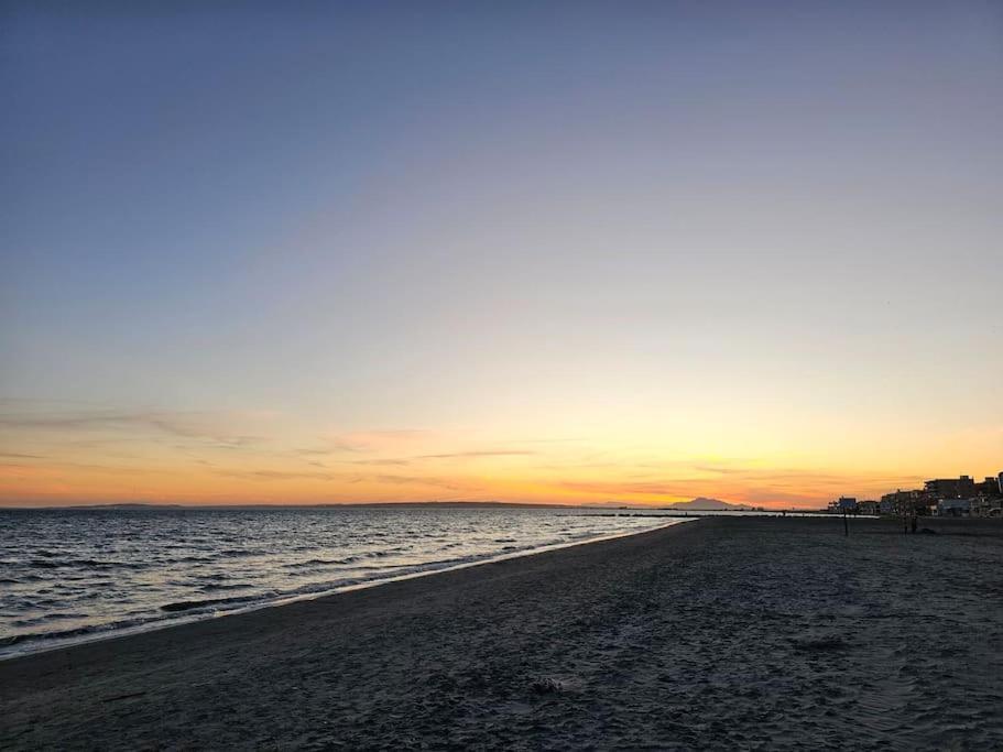 Santa Pola Con Tres Dormitorios Playa Levante Bagian luar foto