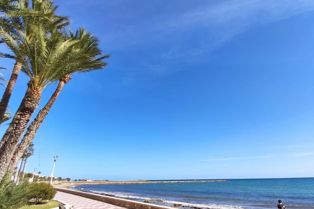 Santa Pola Con Tres Dormitorios Playa Levante Bagian luar foto