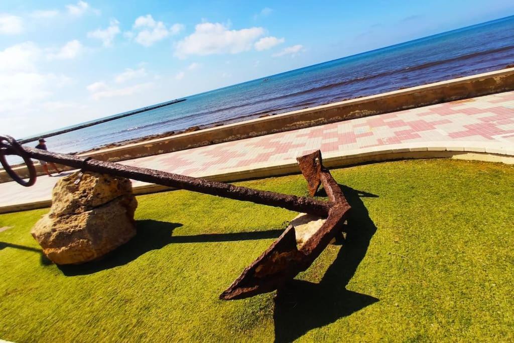 Santa Pola Con Tres Dormitorios Playa Levante Bagian luar foto